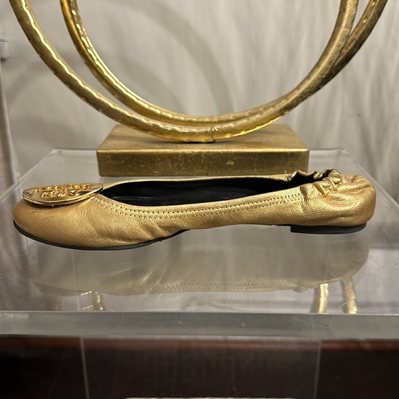 Tory Burch Reva Metallic Gold Ballet Flat With Gold Metal Double T Logo - Picture 11 of 16